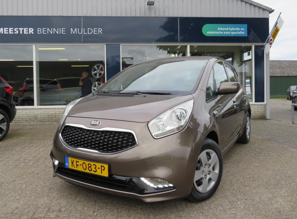 Kia Venga 1.4 CVVT First Ed. NAVI / CAMERA / TREKHAAK, Euro 5, Gebruikt, Zwart, 4 cilinders
