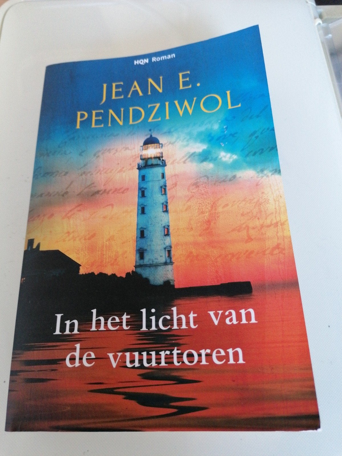 In het licht van de vuurtoren - Jean E. Pendziwol, Ophalen of Verzenden, Gelezen, Jean E. pendziwol