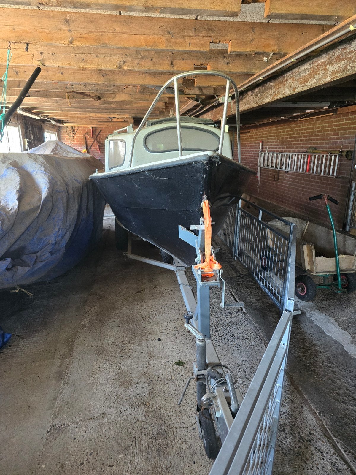 Compacte Kajuitboot met Trailer - Ideaal voor Recreatie, Watersport en Boten, Motorboten en Motorjachten, Ophalen, Gebruikt, Kajuitboot