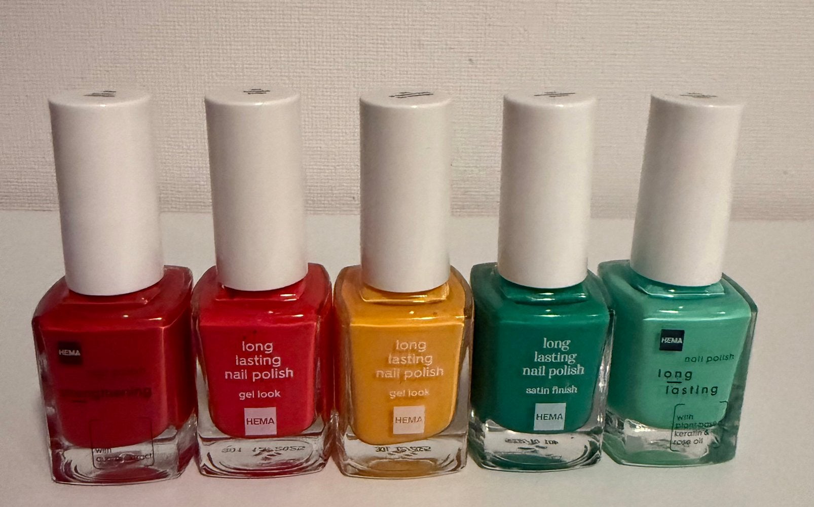 5 kleuren nagellak, Ophalen, Zo goed als nieuw, Overige kleuren, Handen en Nagels