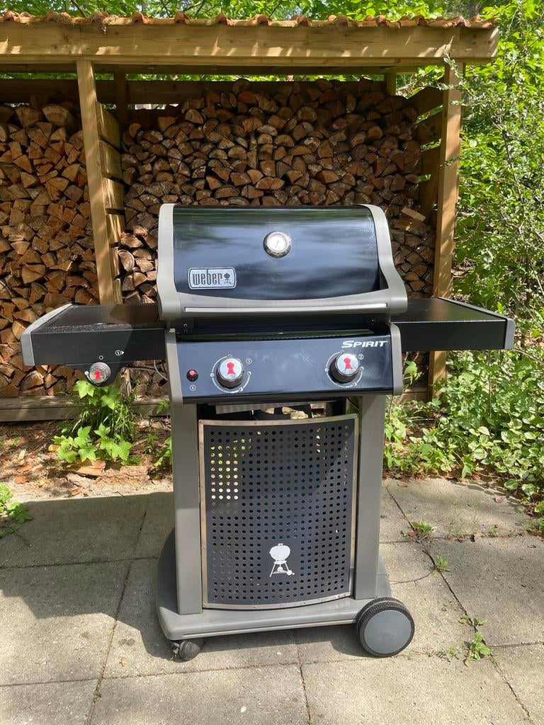 Weber Spirit E-210 gasbarbecue BBQ, Ophalen, Gebruikt