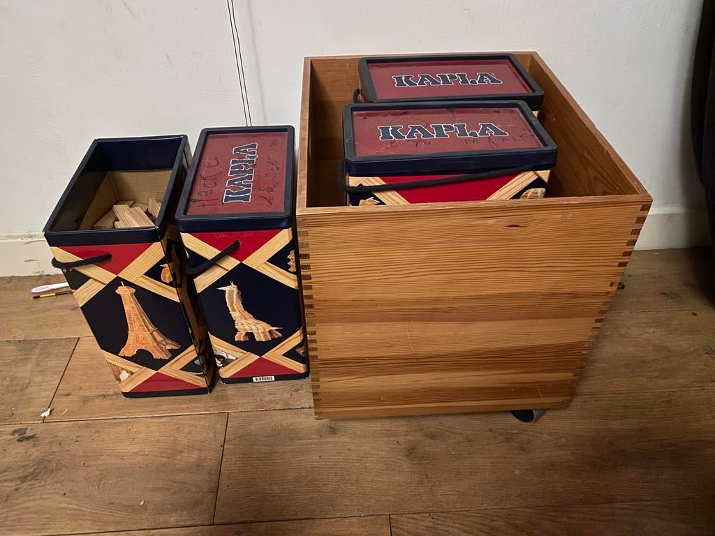 4 dozen Kapla blokjes met houten kist op wielen, Kinderen en Baby's, Speelgoed | Educatief en Creatief, Ophalen, Gebruikt, Bouwen