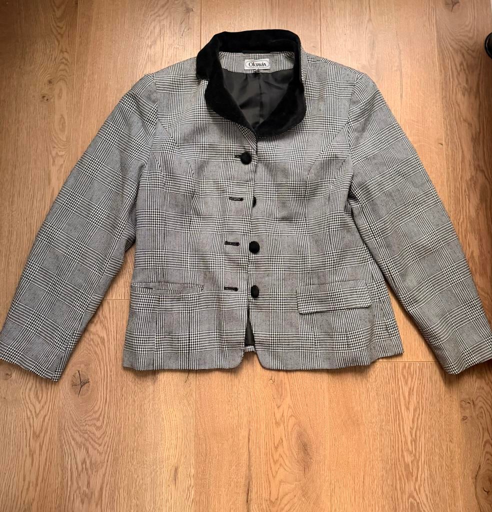 Oktavia Chique geruit jasje met fluwelen kraag maat 42, Verzenden, Zwart, Maat 42/44 (L), Zo goed als nieuw