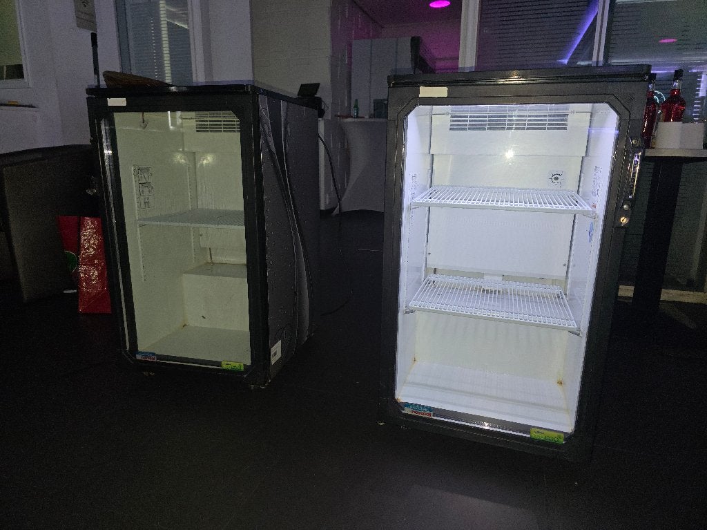 Horeca Coca Cola Glazen Koelkast - Ideaal voor Drank, Ophalen, Zonder vriesvak, 200 liter of meer, 60 cm of meer