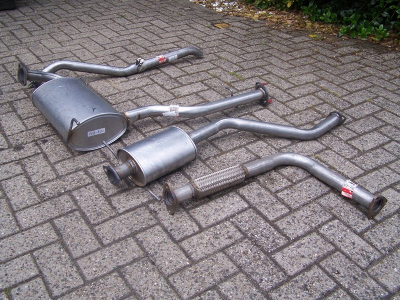 Uitlaat Kia Carnival motor 2.9 Tdi turbo diesel, Ophalen