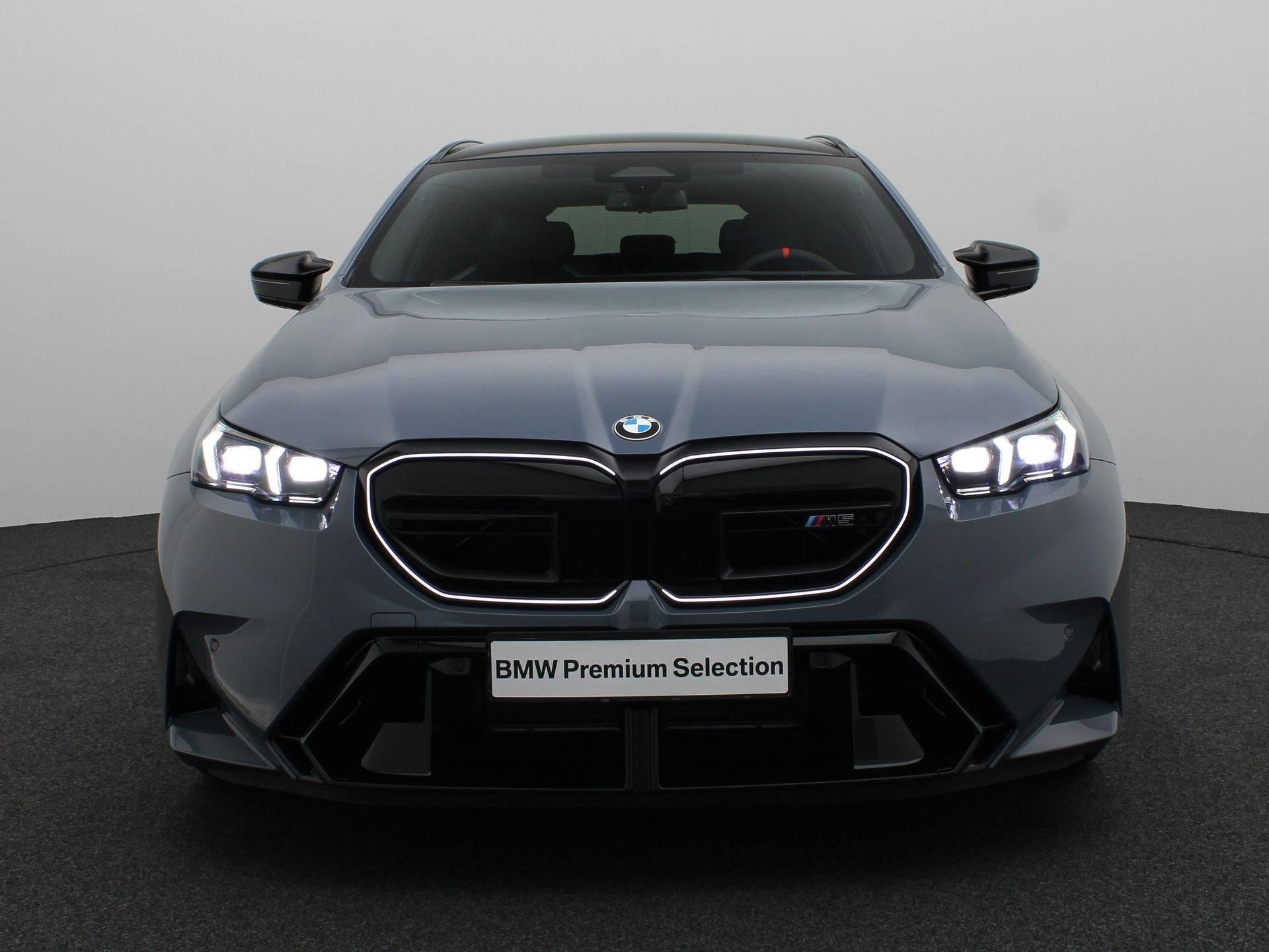 BMW 5 serie Touring M5 Comfort Pack | M Carbon-keramische re, Auto's, Automaat, 4395 cc, 135 min, Vierwielaandrijving