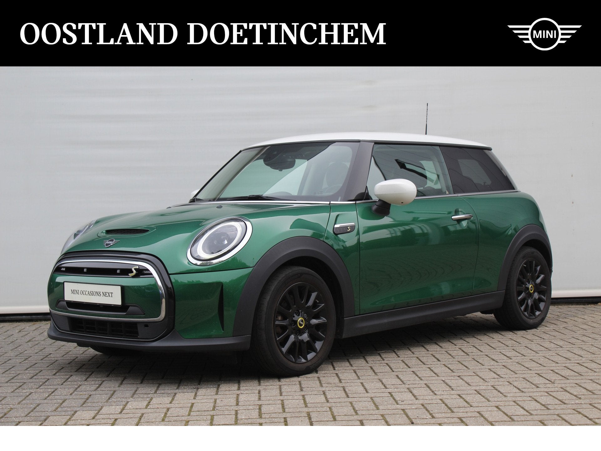 MINI Electric Classic / Achteruitrijcamera / Sportstoelen /, Met garantie (alle), 4 stoelen, Leder en Stof, Mini Electric