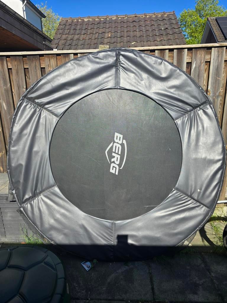 Mooie BERG InGround Trampoline - Perfect voor de tuin!, Ophalen of Verzenden, Gebruikt
