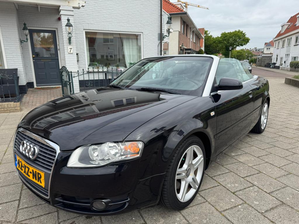 Audi A4 2.0 Tfsi Cabrio Autom / Leer perf linnen kap!!!, Automaat, Achterwielaandrijving, Zwart, 4 cilinders