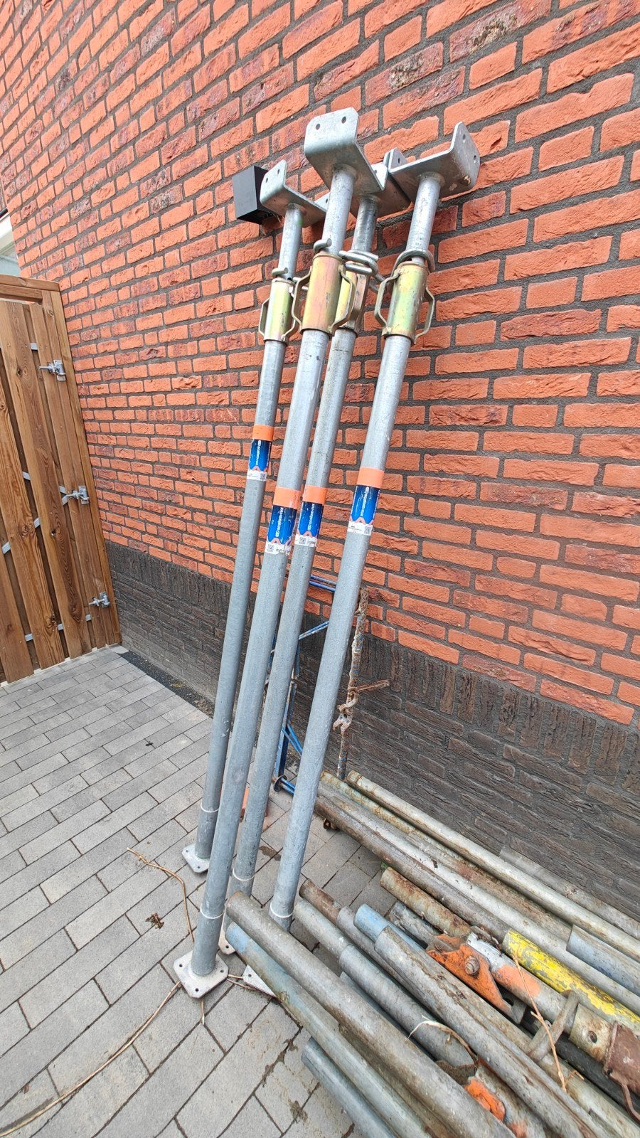 Bouwstempels / Schroefstempels / Stutten

Stempels BM350, Doe-het-zelf en Verbouw, Ophalen