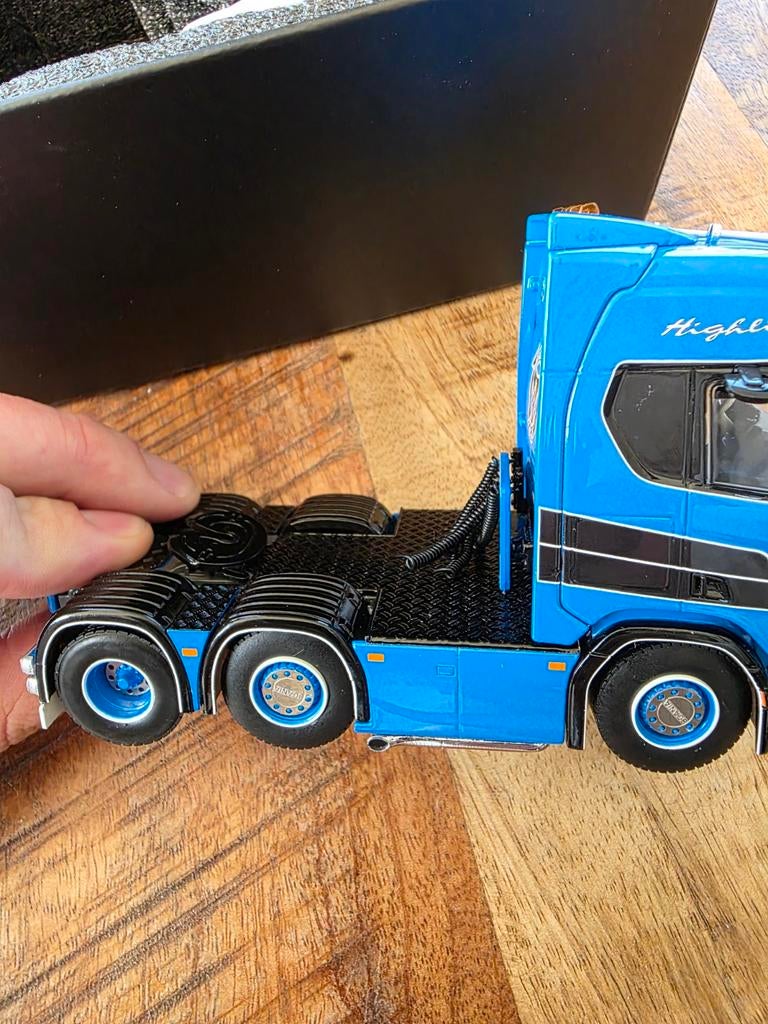 Wsi Scania Timmy Kuipers, Hobby en Vrije tijd, Modelauto's | 1:50, Ophalen, Bus of Vrachtwagen, Wsi