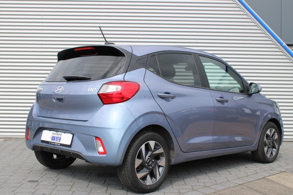 Hyundai i10 1.0 Comfort Smart | Lichtmetalen velgen | Airco, 21 km/l, Stof, Zwart, 899 kg