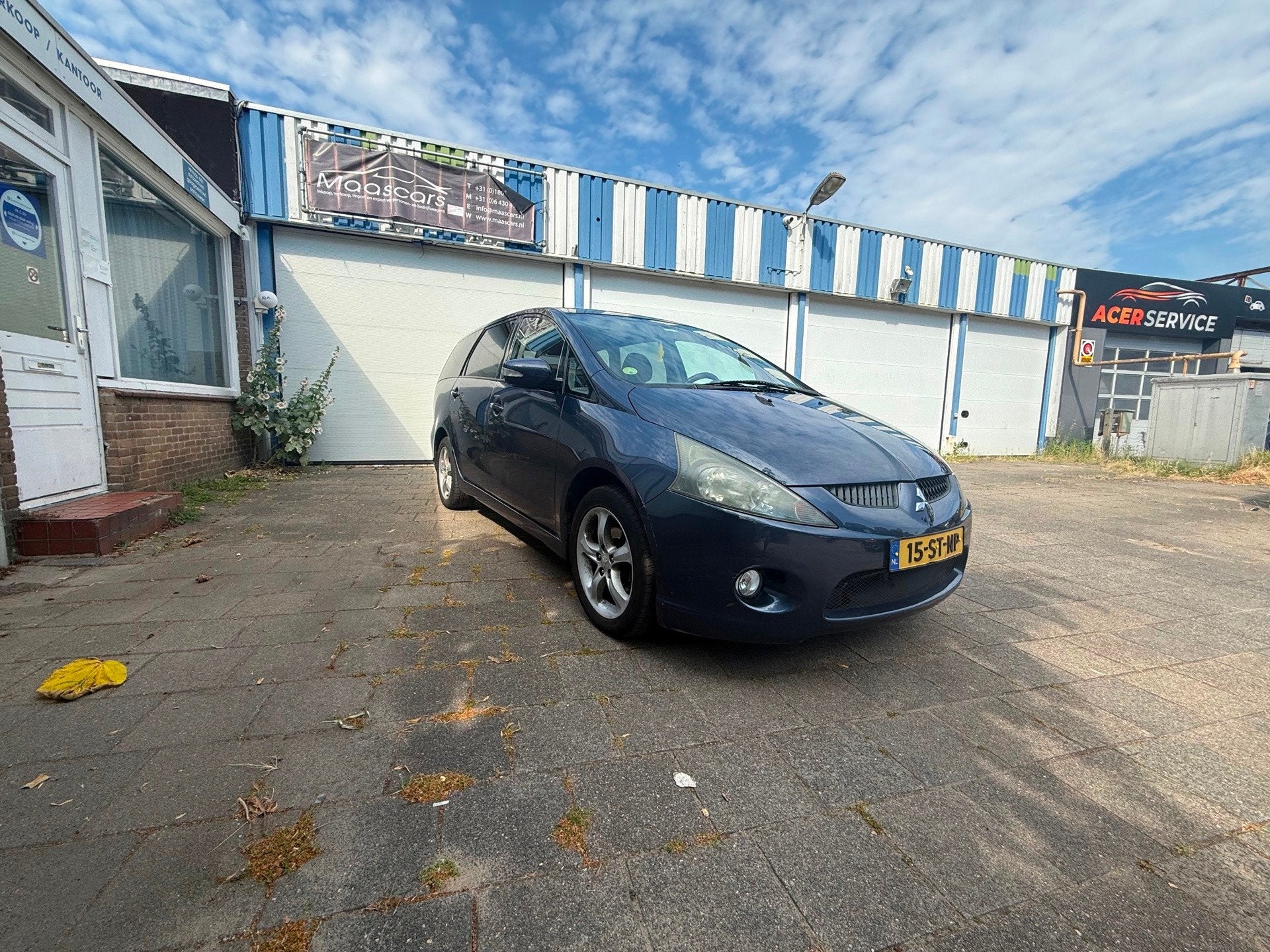 Mitsubishi Grandis 2.4-16V Intense, Voorwielaandrijving, Gebruikt, Blauw, 7 stoelen
