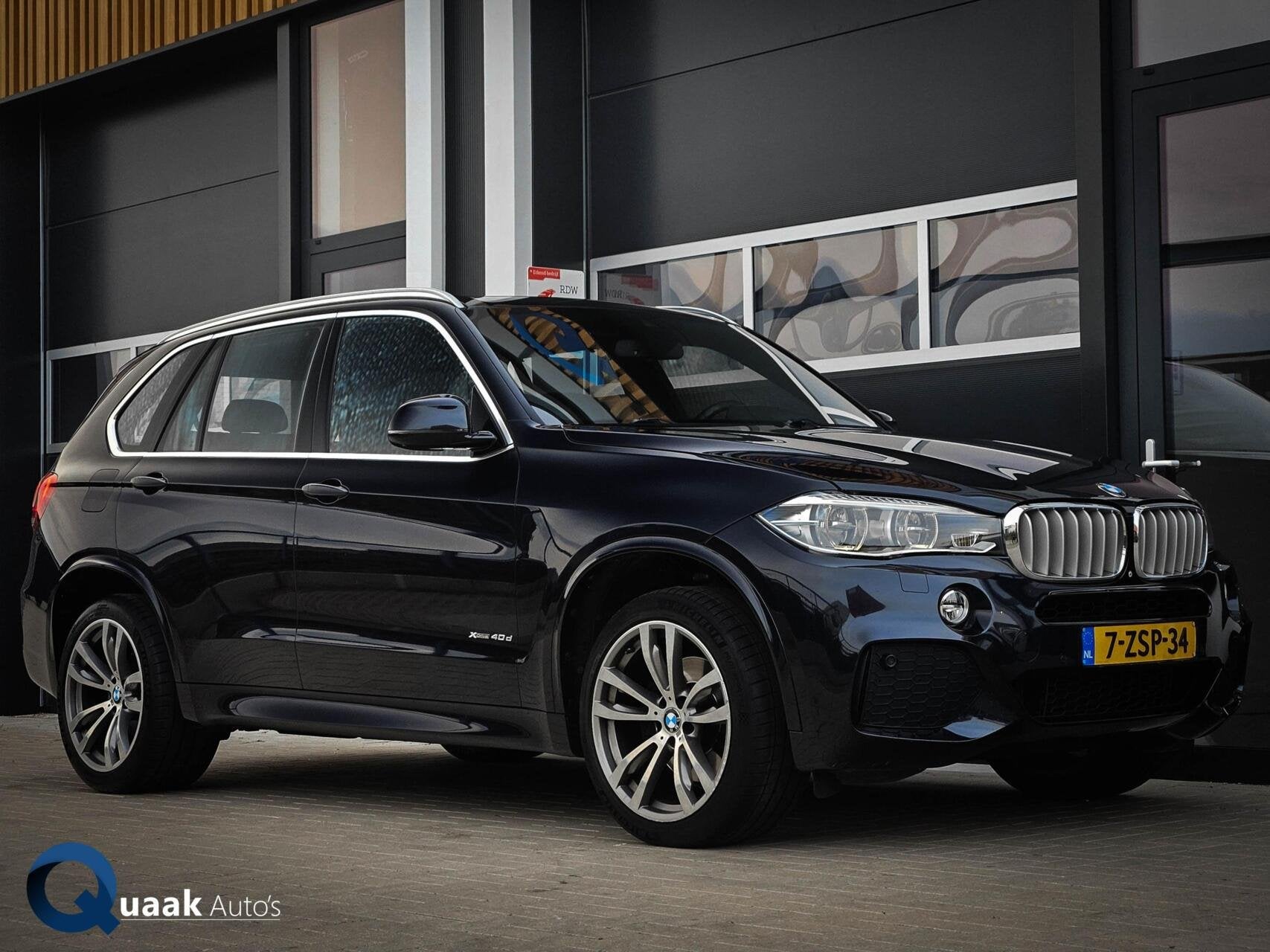 BMW X5 40D xDrive M-Sport | HUD | COMFORTZETELS | PANO | LED, Auto's, 2993 cc, 255 €/maand, Zwart, Bedrijf