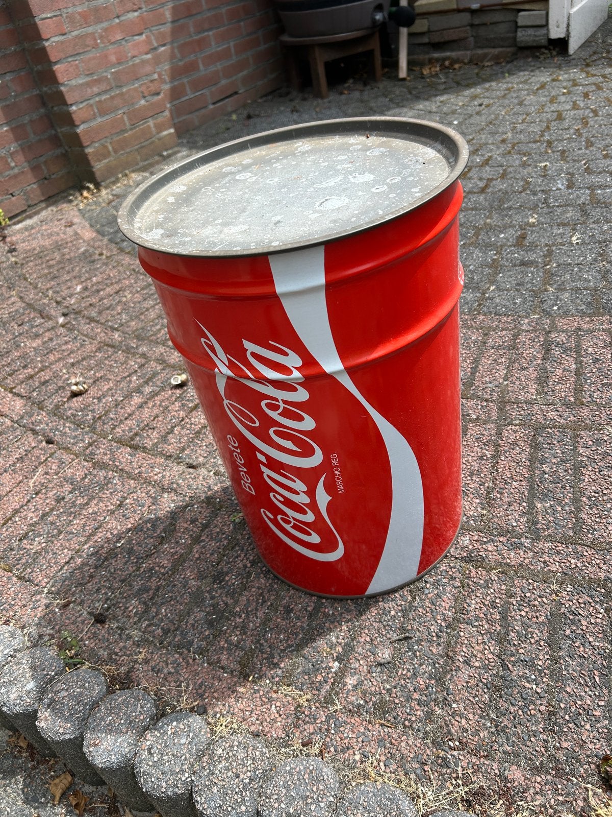 Coca-Cola Ton / Vat - Decoratie of Opslag, Ophalen, Gebruikt, Gebruiksvoorwerp
