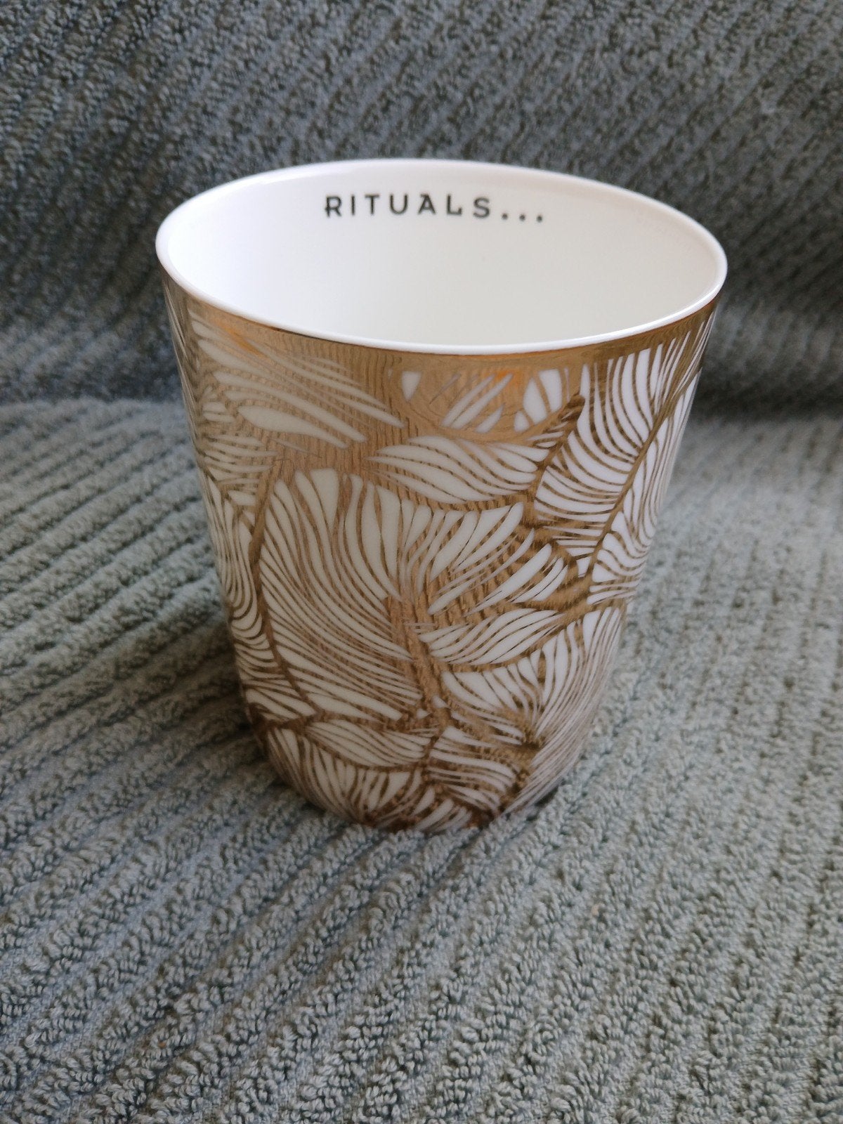 Rituals candle holder Golden Leaves NIEUW in doos, Ophalen of Verzenden, Nieuw, Overige materialen, Kaars