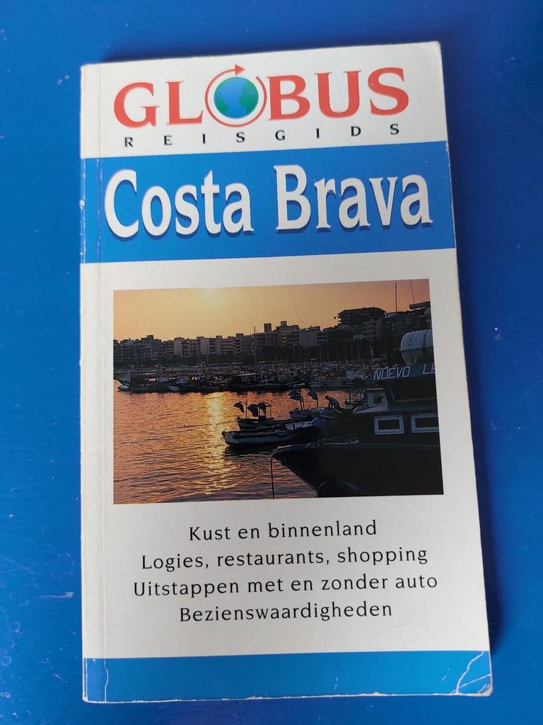 Globus Reisgids Costa Brava, Europa, Ophalen of Verzenden, Reisgids of -boek, Gelezen