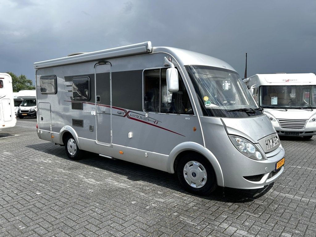Hymer Exsis 562 Enkele-bedden/2009/Airco/Hefbed/Euro-4/6.70M, Caravans en Kamperen, Integraal, Ford, 6 tot 7 meter, Bedrijf