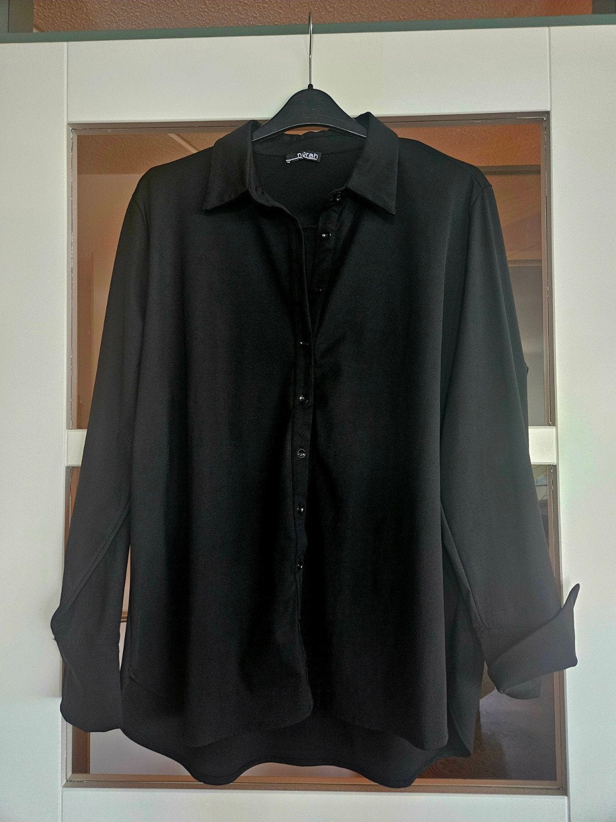 Blouse maat 46/48 zwarte travelstof, Ophalen of Verzenden, Zo goed als nieuw, Maat 46/48 (XL) of groter, Zwart