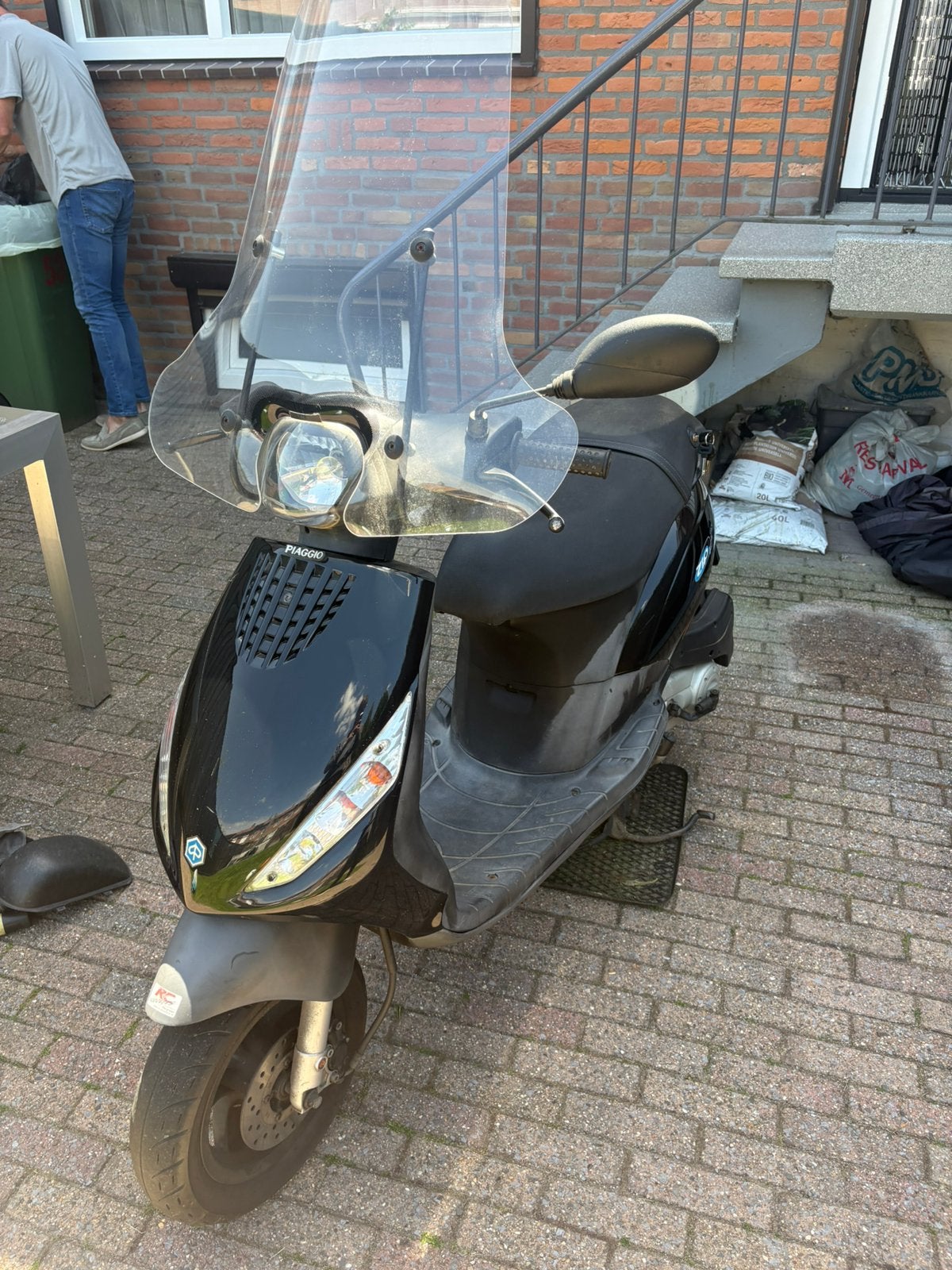 Zip 4takt 2015, Ophalen, Benzine, Zip