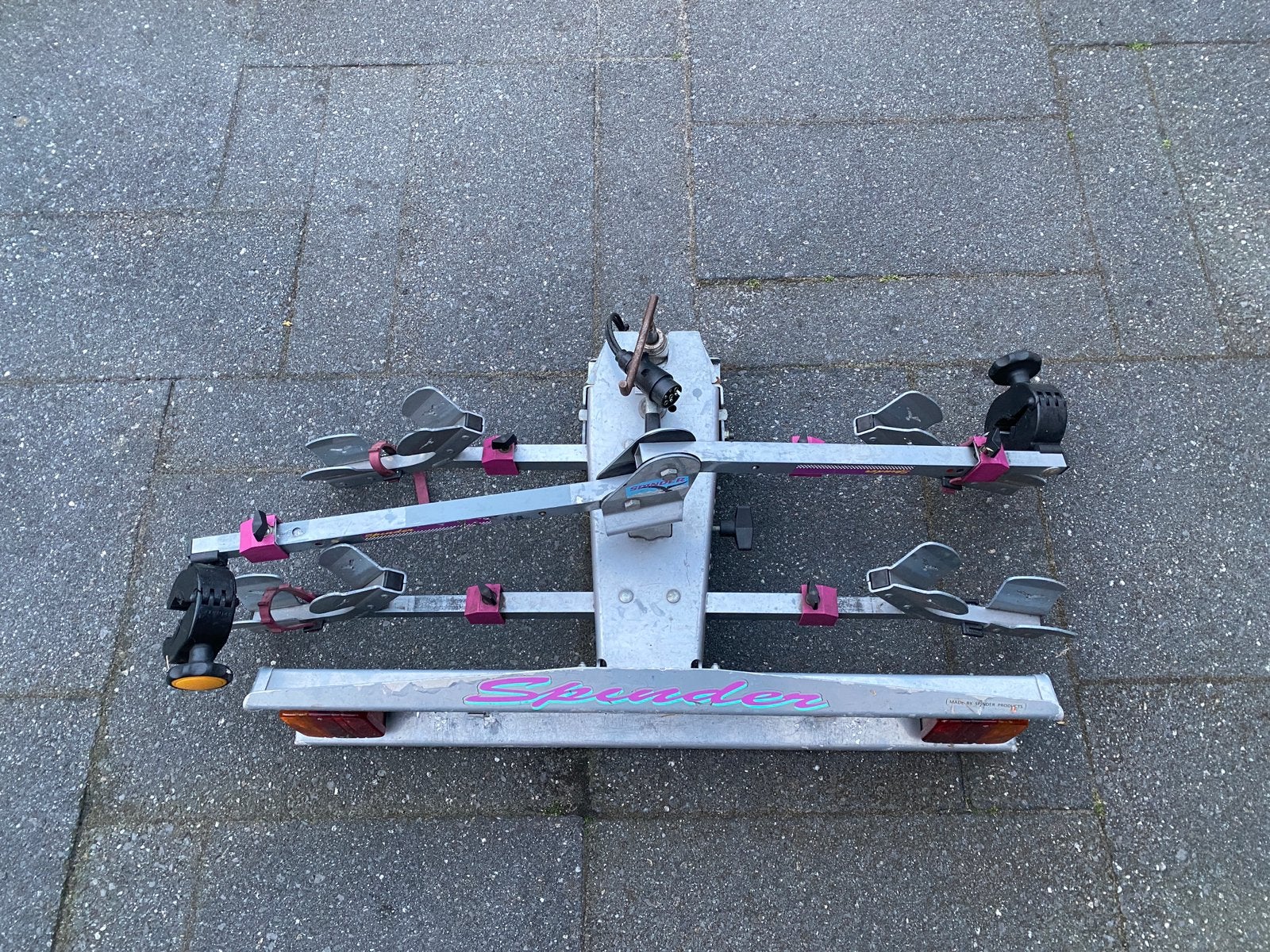Keurige fietsendrager (Spinder)., Ophalen of Verzenden, Zo goed als nieuw, Trekhaakdrager