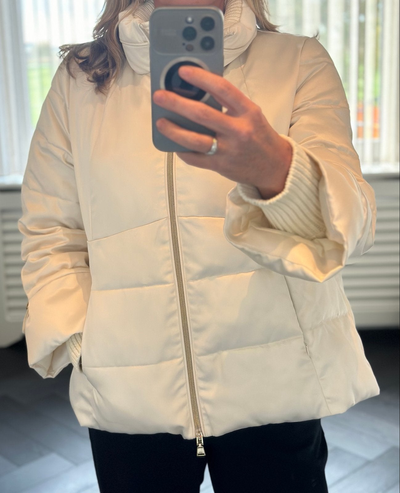 Schitterende Nenette gewatteerde jas, Ophalen of Verzenden, Zo goed als nieuw, Maat 38/40 (M), Beige