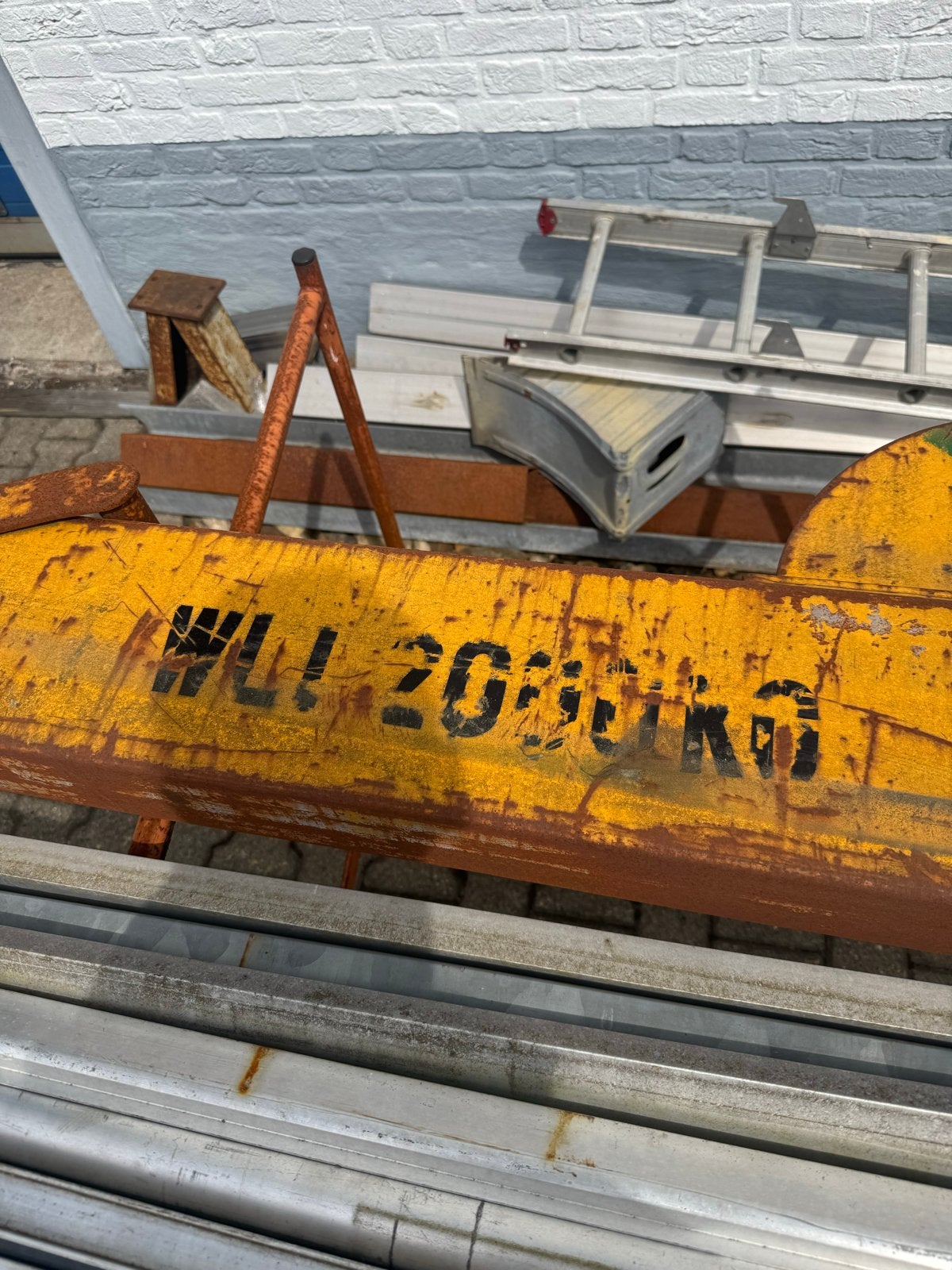 Robuuste stalen hijsbalk / evenaar 2000kg, Ophalen, Gebruikt