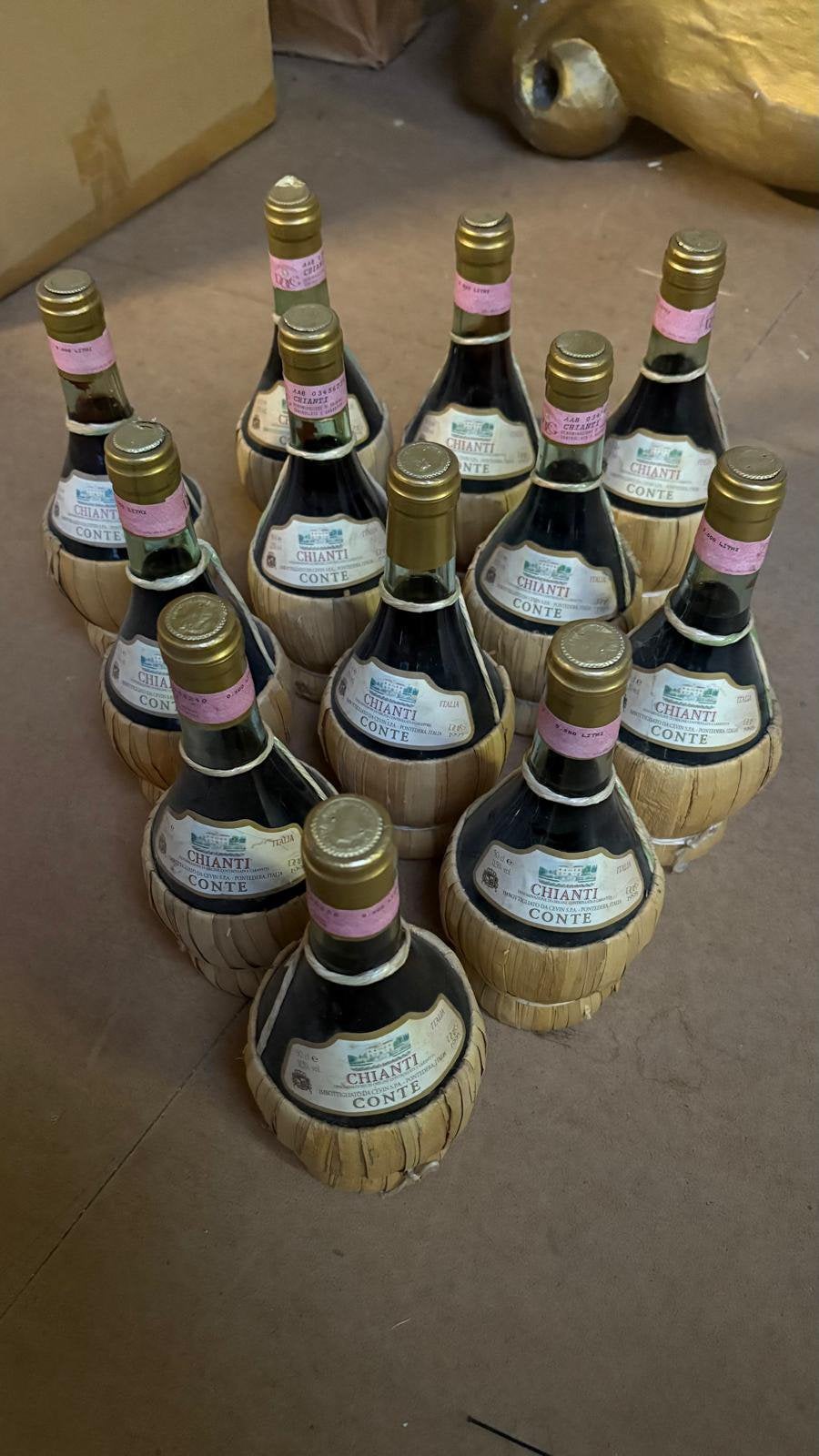 Chianti Conte toscaanse wijn vintage, Ophalen, Zo goed als nieuw, Italië, Rode wijn
