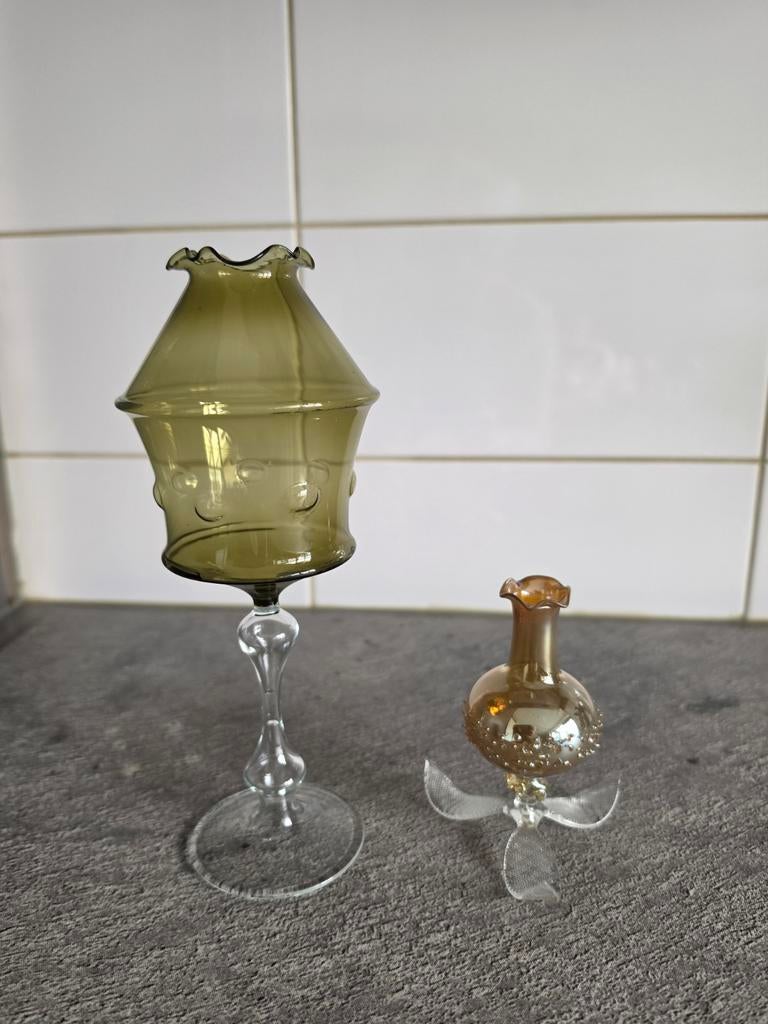 Boheems mondgeblazen glaswerk, Ophalen