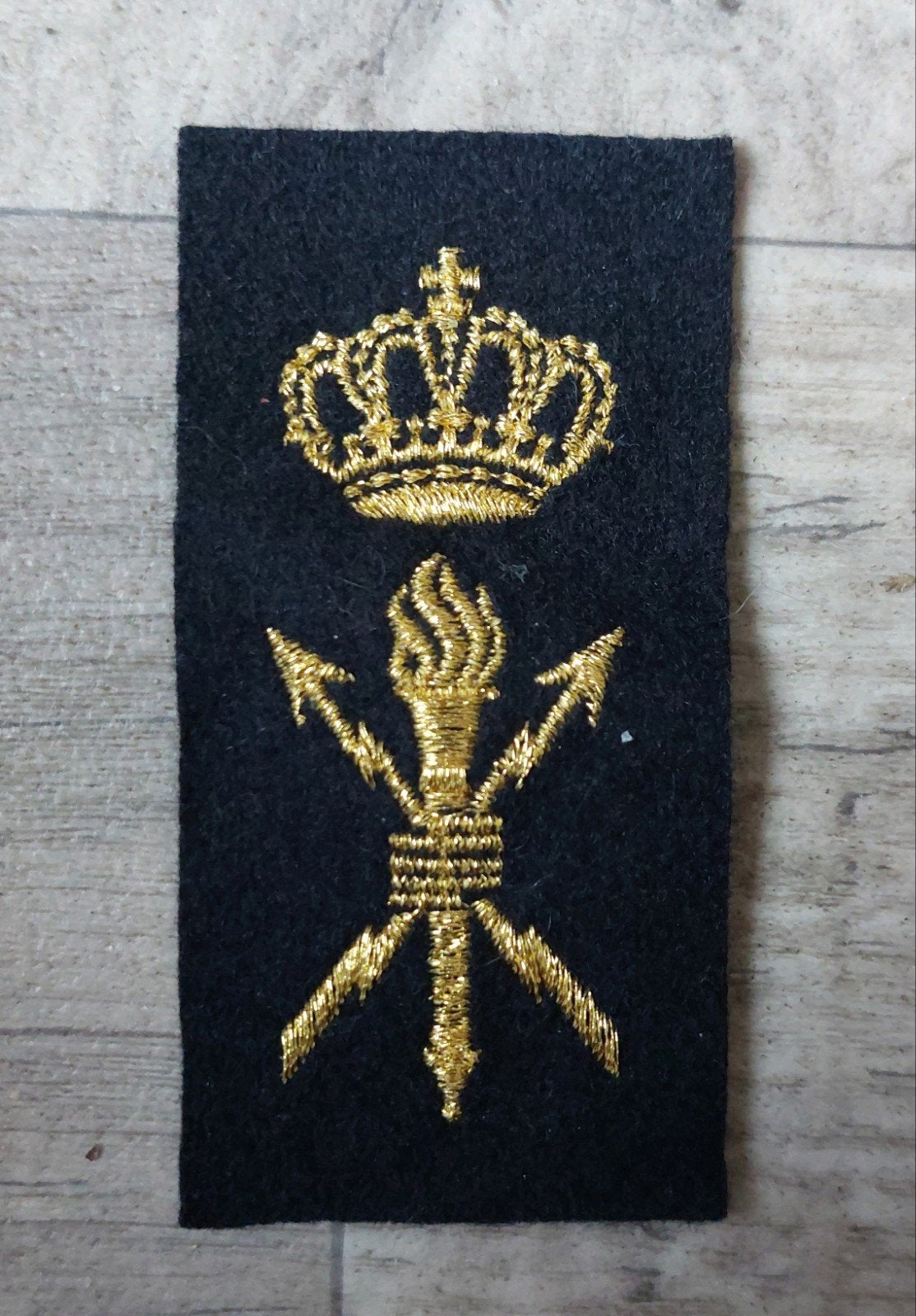 Marine Electromonteur embleem., Ophalen of Verzenden, Marine, Nederland, Embleem of Badge