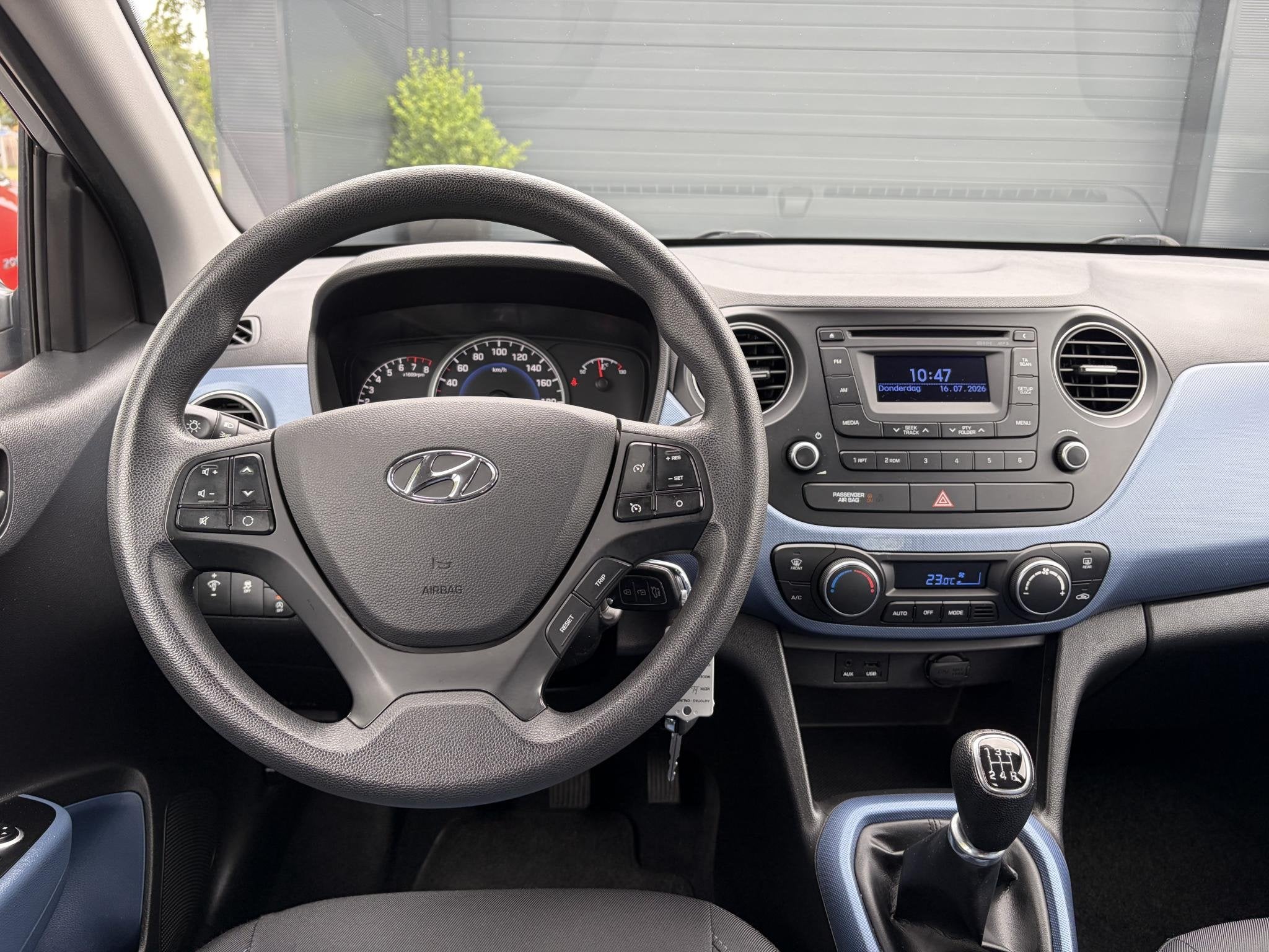 Hyundai i10 1.0i i-Motion Comfort 2e Eigenaar,Clima,Cruise,N, Voorwielaandrijving, Euro 5, Stof, Gebruikt