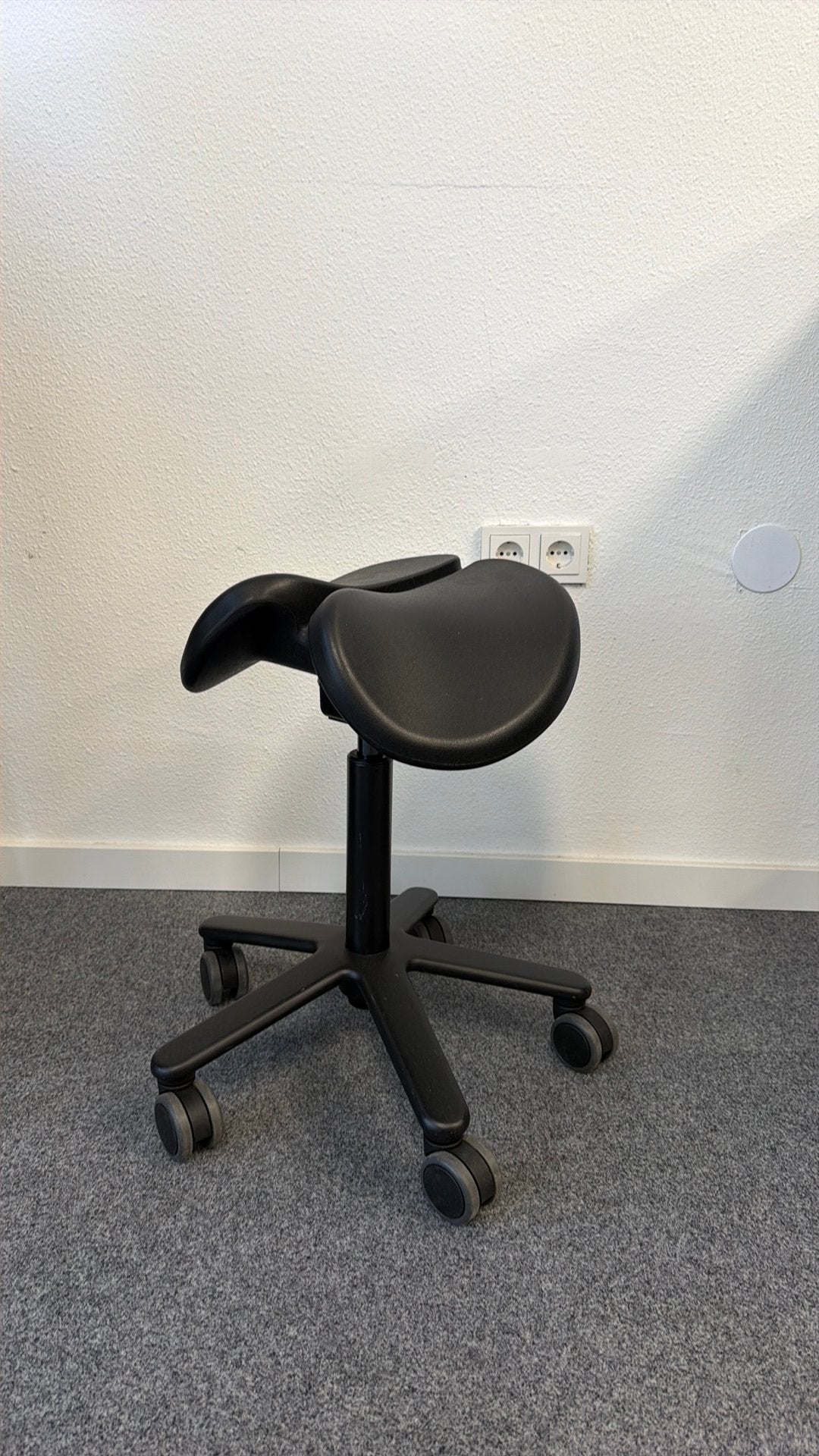 Ergonomisch zadelkruk, Huis en Inrichting, Krukjes, Ophalen, Zo goed als nieuw, Staal