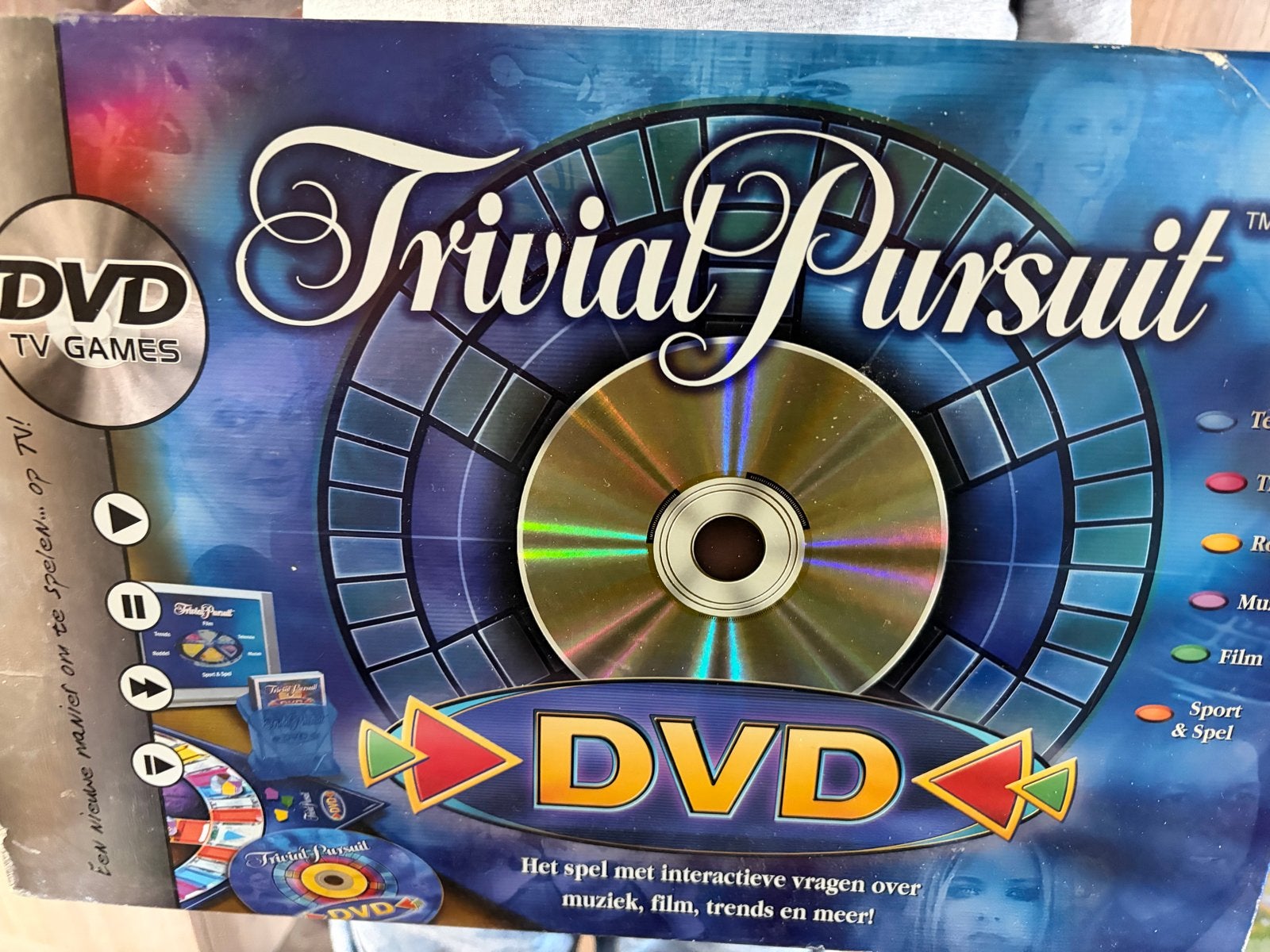 Trivial Pursuit DVD TV Games - Interactief quizspel, Alle leeftijden, Ophalen, Gebruikt, Inclusief doosje