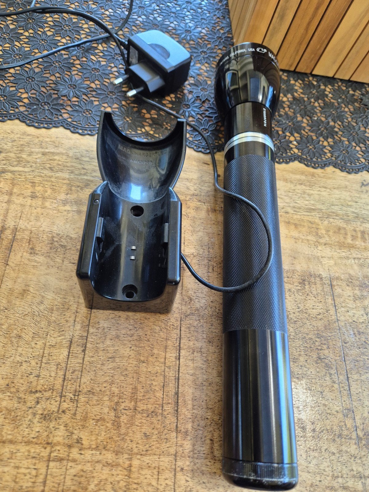 Mag-Lite zaklamp met oplader, Ophalen of Verzenden