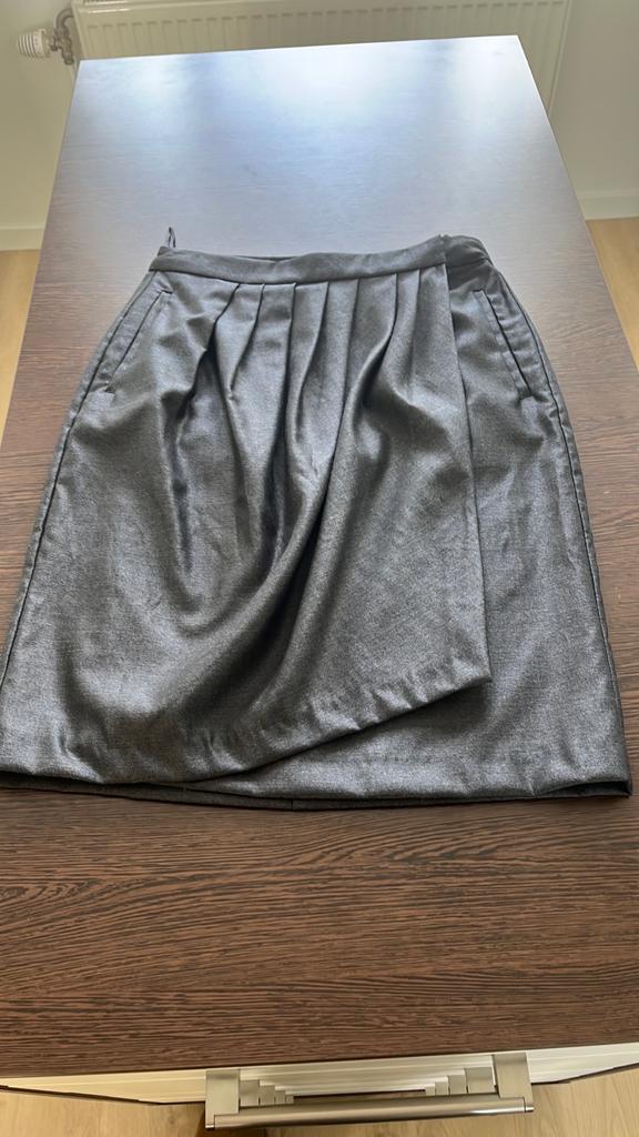 Filippa K rok, maat S, grijs, weinig gedragen, Ophalen of Verzenden, Zo goed als nieuw, Knielengte, Maat 36 (S)