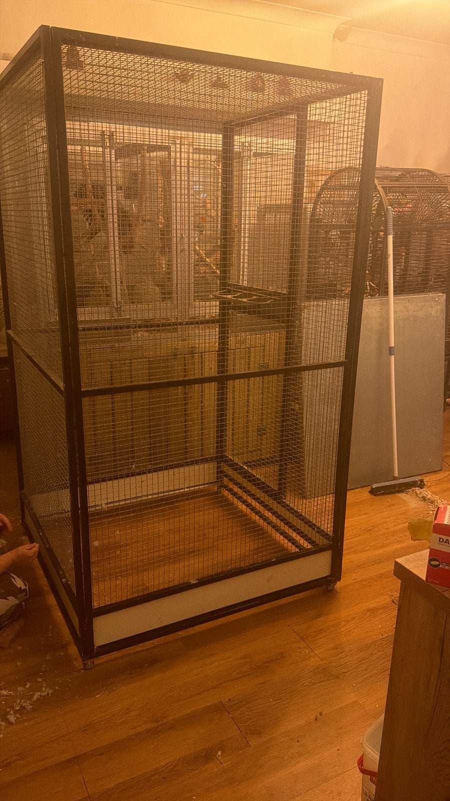 Grote vogelkooi / papegaaien kooi aliminium, Dieren en Toebehoren, Ophalen, Zo goed als nieuw, Aluminium, Volière