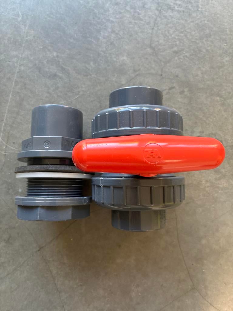 PVC-U Kogelkraan met Tankdoorvoer - 40mm, Ophalen, Afvoer, Pvc, Nieuw