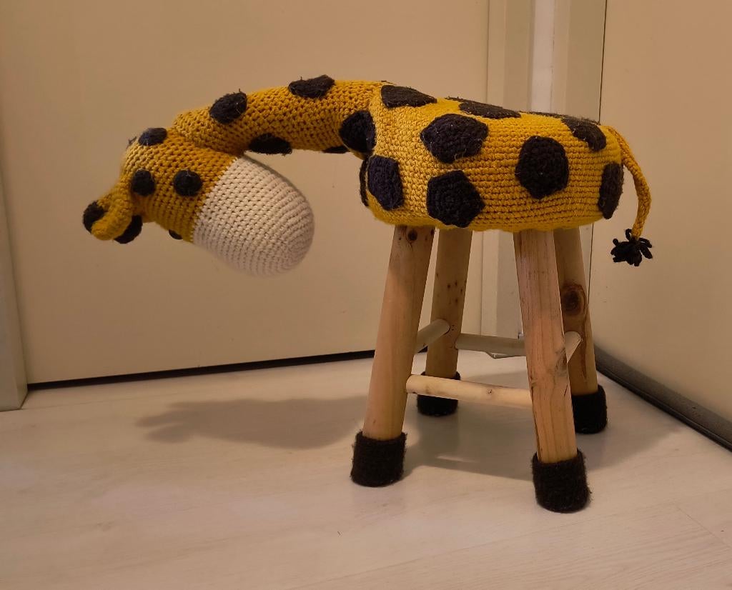 Giraffe krukje gebreid / LAATSTE KANS, Ophalen of Verzenden, Zo goed als nieuw, Hout