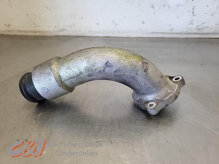 Intercooler Buis van een Opel Vivaro, Gebruikt, -, -, Opel