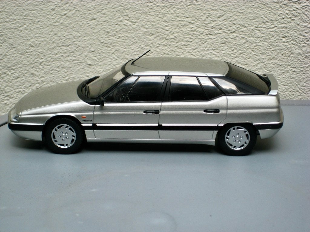Citroen XM berline zilvergrijs Whitebox 1:24, Ophalen of Verzenden, Nieuw, Auto, Overige merken