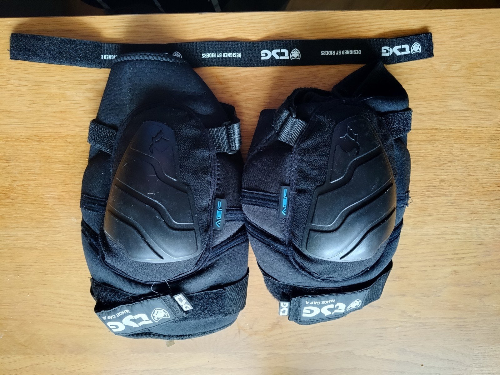 TSG Tahoe Cap Kniebeschermers met 3DO - MTB/Snowboard, Ophalen of Verzenden, Gebruikt, TSG