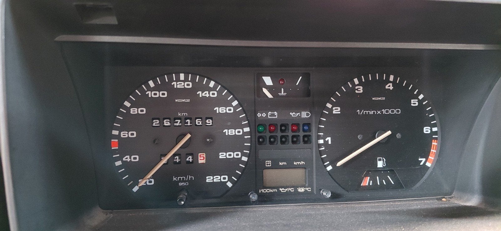 GOLF 2 CARAT 1.8 5 bak zeldzame uitvoering goede staat, foto 8