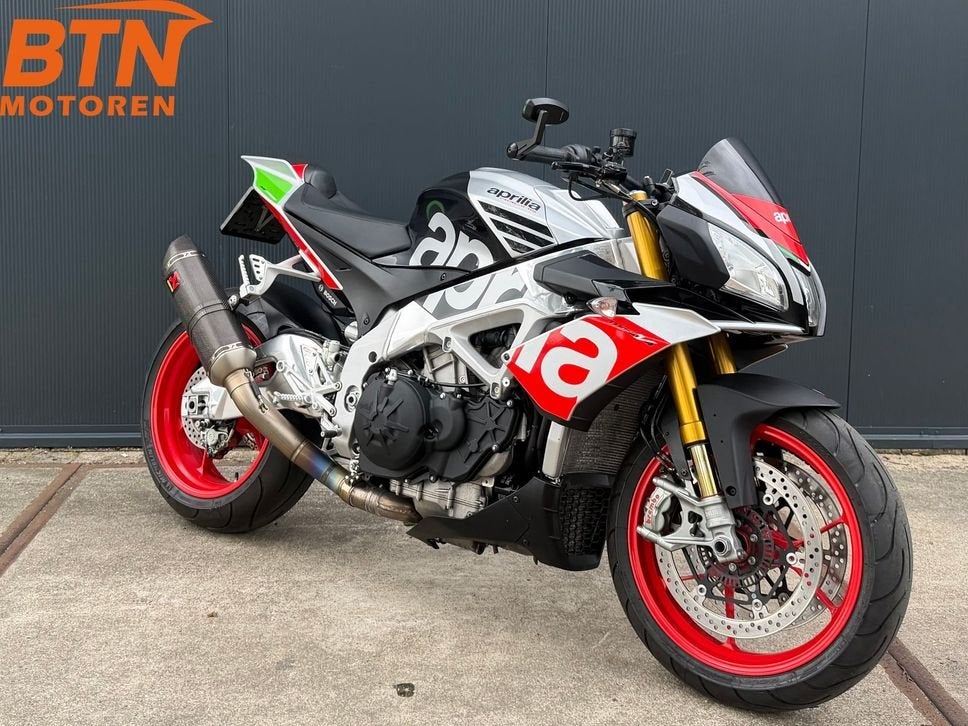 Aprilia Tuono V4 1100 Factory (bj 2018) NL Akrapovic Ohlins, 1077 cc, 4 cilinders, Motorrijbewijs A, Bedrijf