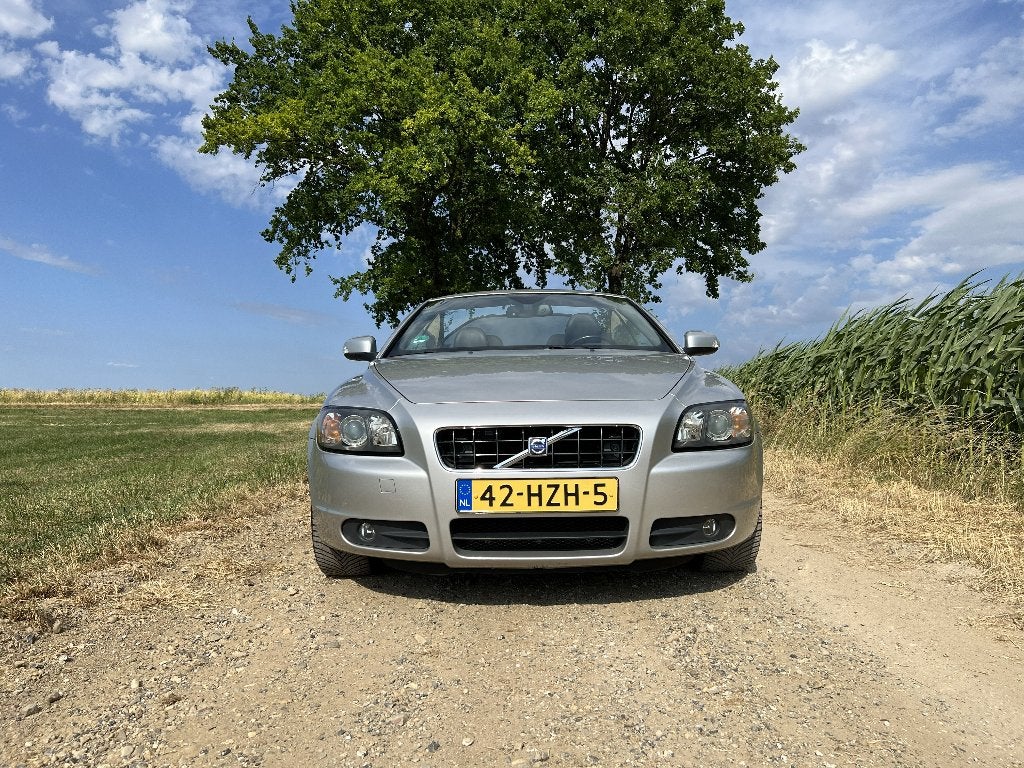 Volvo C70 2.4 T Cabrio 2009 Grijs, Auto's, Volvo, Voorwielaandrijving, Zwart, Cabriolet, 4 stoelen