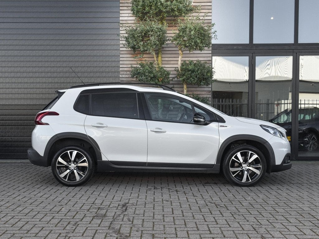 Peugeot 2008 1.2 PureTech GT-Line, Auto's, Stof, Euro 6, 1199 cc, Wit