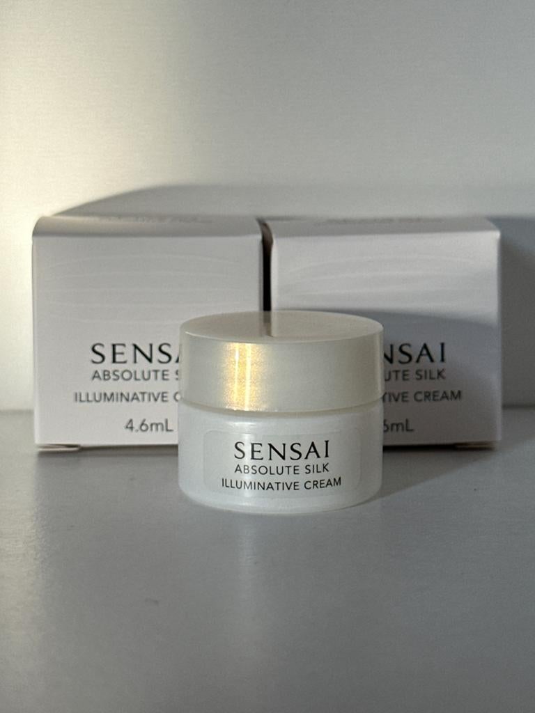 Sensai Absolute Silk Illuminative Cream 4,6 ml, Ophalen of Verzenden, Nieuw, Gehele gezicht, Verzorging