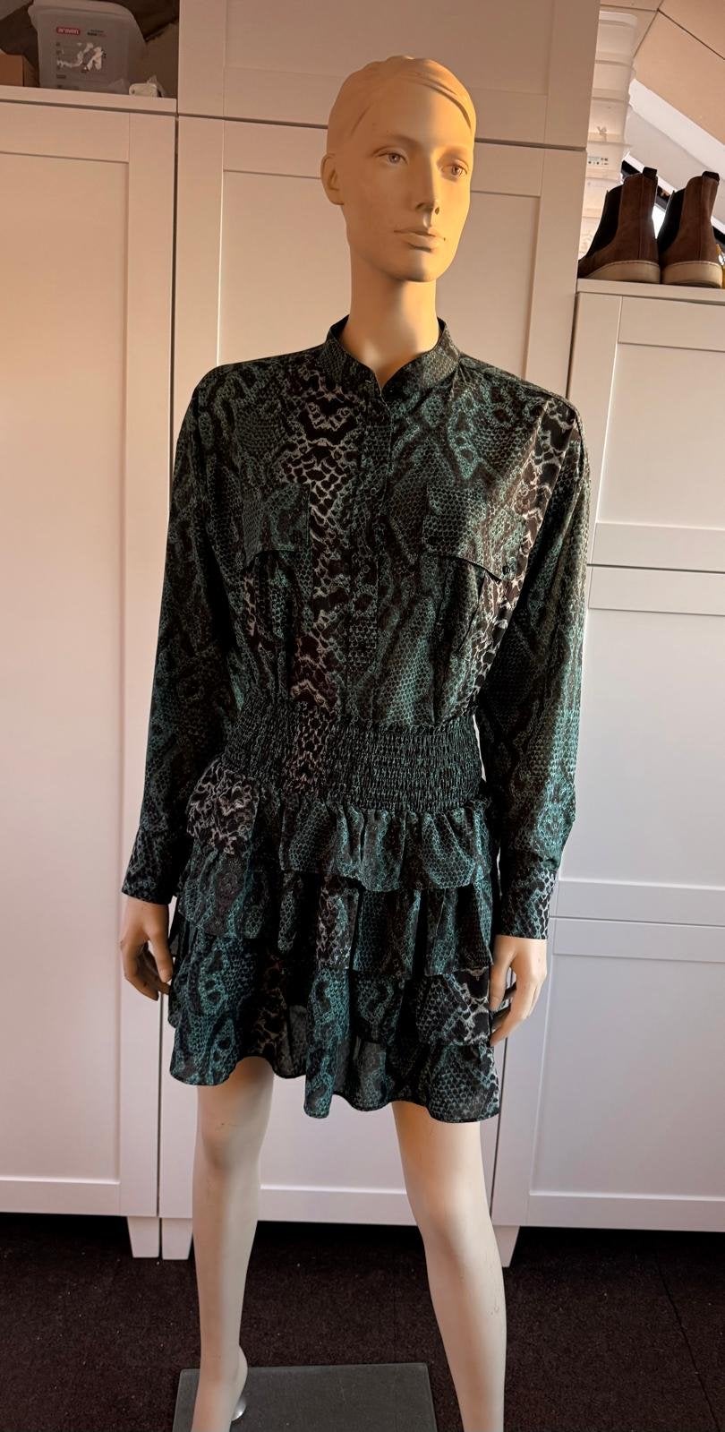 Nikkie rok met shirt met slangenprint - Maat 36 (S), Ophalen of Verzenden, Zo goed als nieuw, Maat 36 (S), Boven de knie