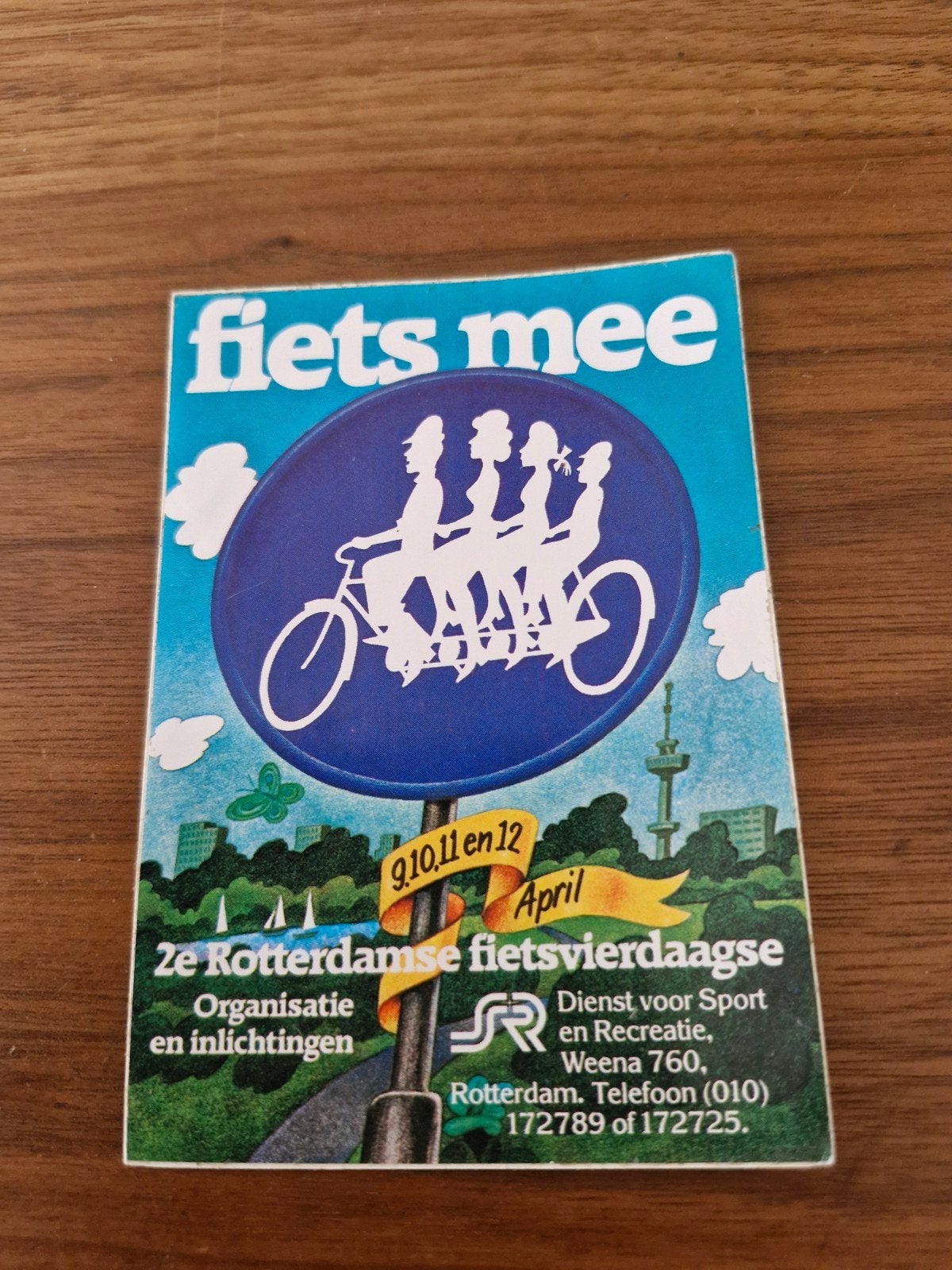 10527  sticker 2e Rotterdamse fietsvierdaagse 'Fiets mee', Ophalen of Verzenden, Gebruikt