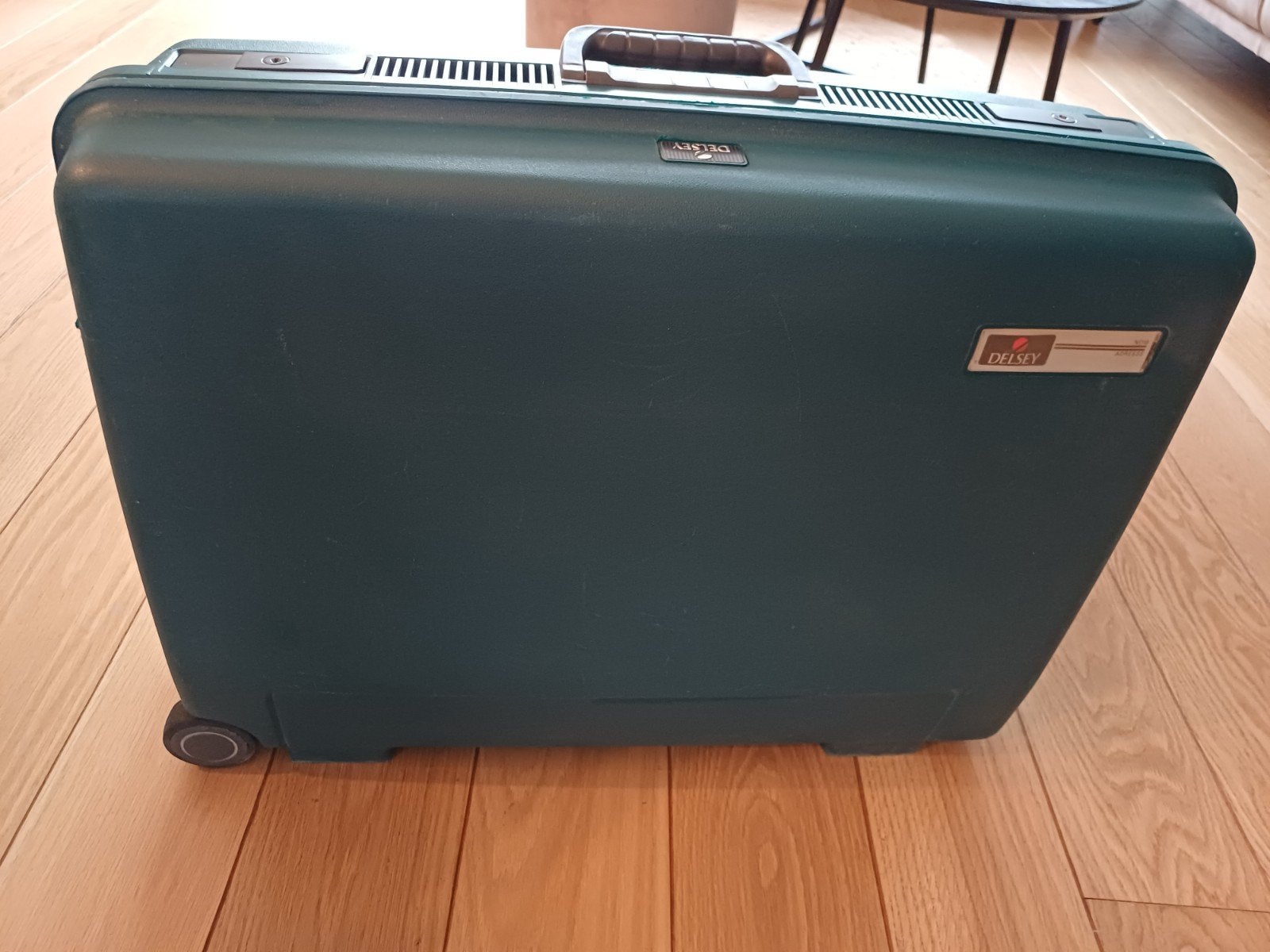 Delsey koffer, Sieraden, Tassen en Uiterlijk, Koffers, Gebruikt, Hard kunststof, Ophalen, Wieltjes
