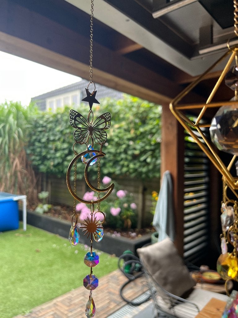 Suncatcher met vlinder, maan en kristallen, Ophalen of Verzenden